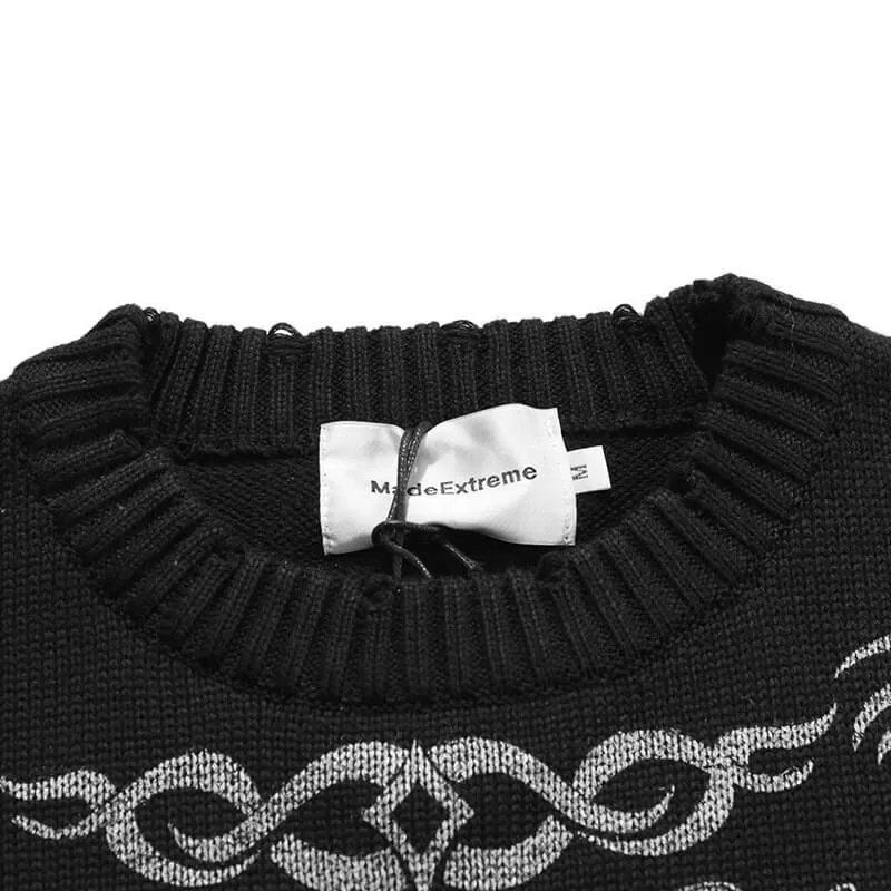 Classic Skull-print Loose Polyester Sweater