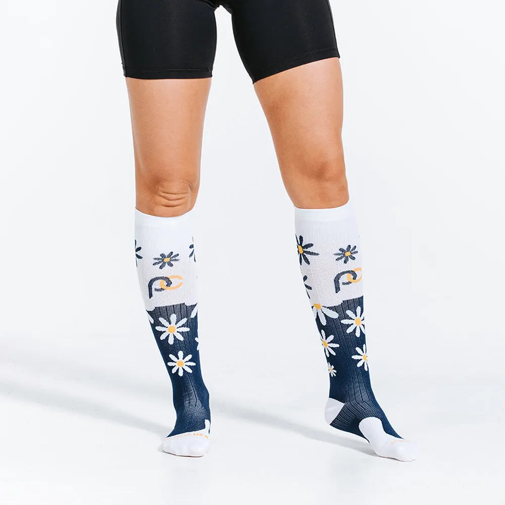 Marathon, Navy Blue Daisies